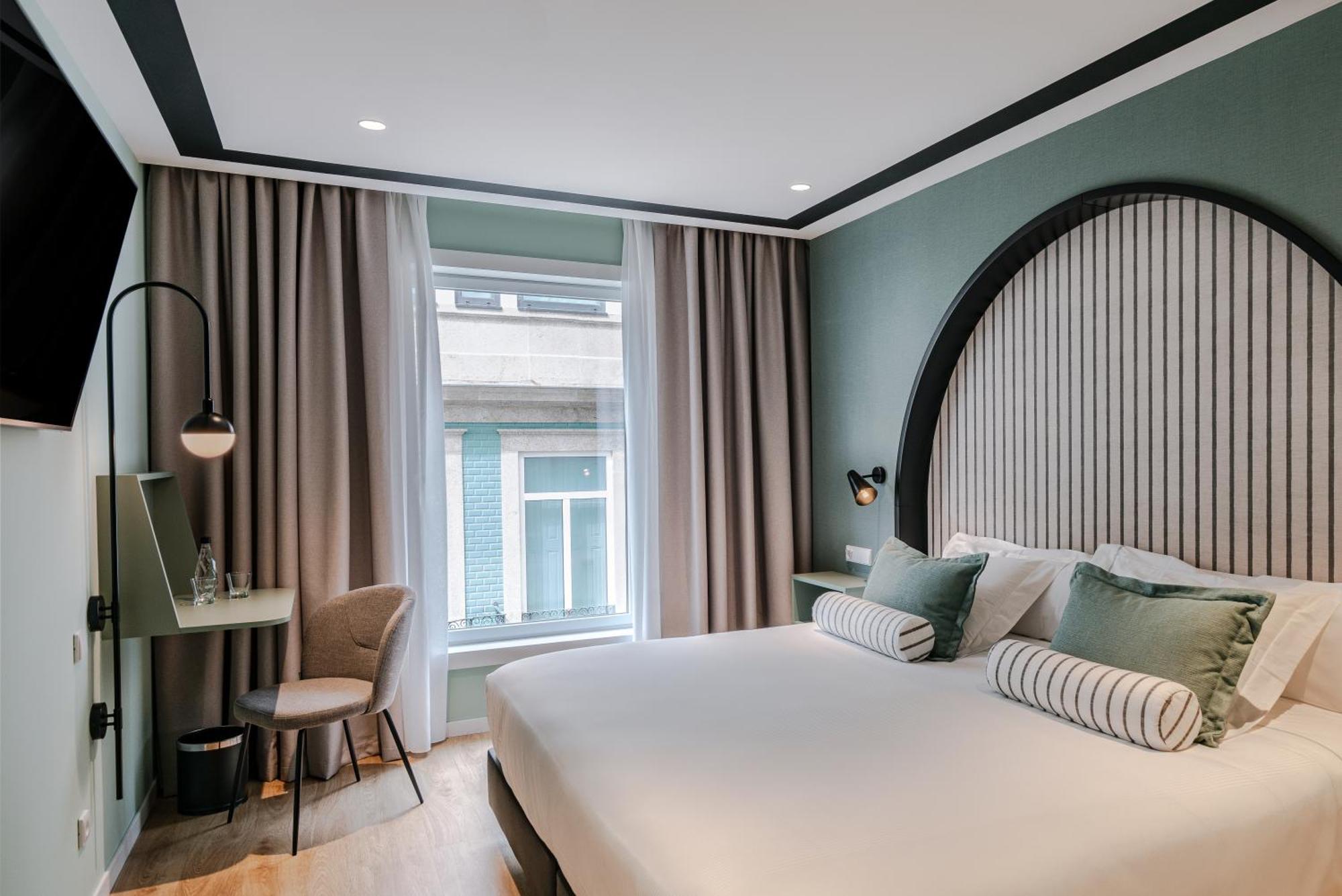Vincci Bonjardim Hotel Porto Bagian luar foto