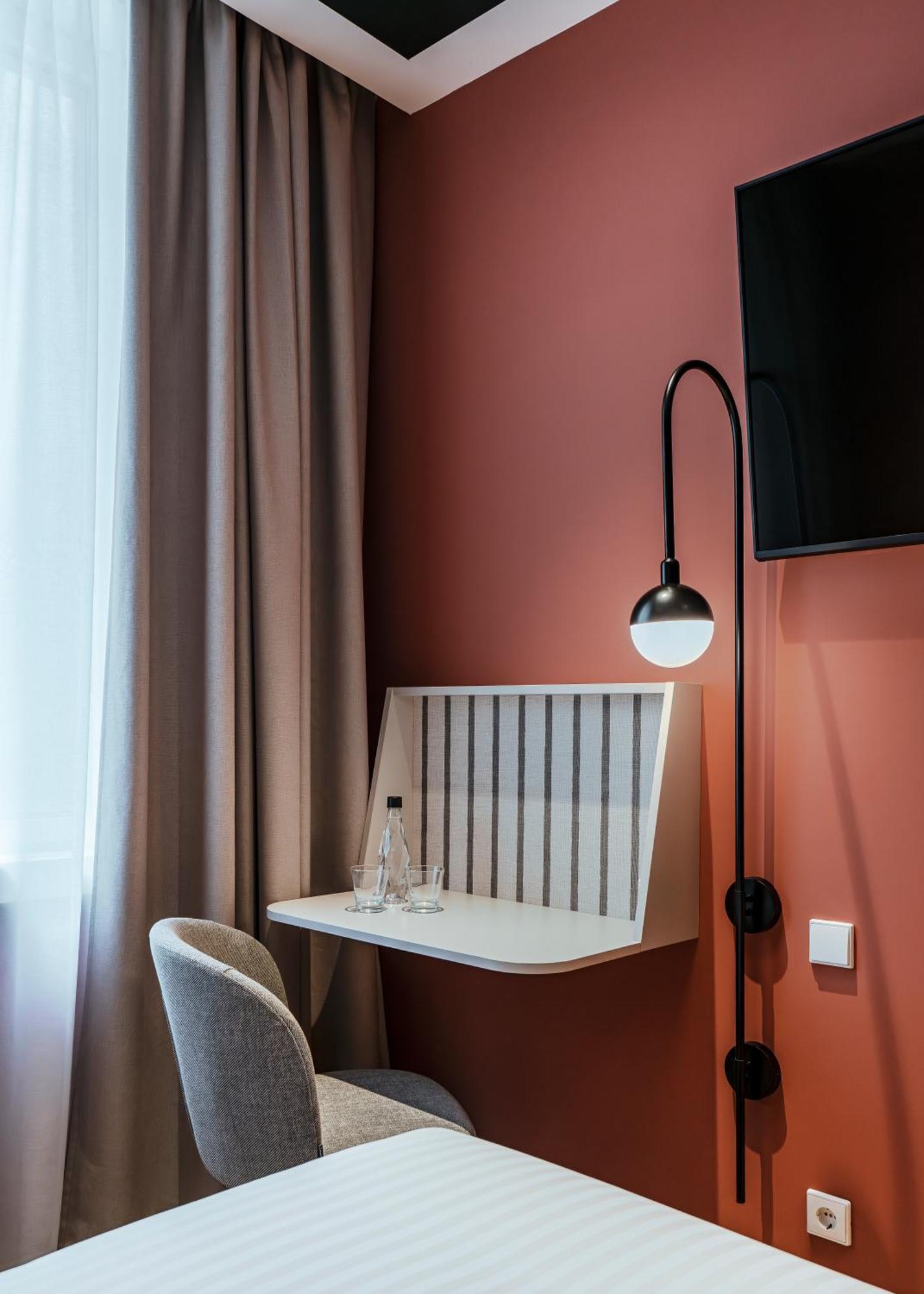 Vincci Bonjardim Hotel Porto Bagian luar foto